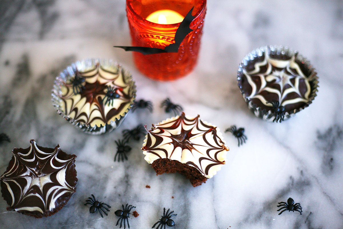 Chocolate spider web cupcakes