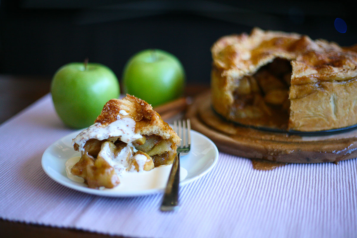 Apple and salted caramel pie