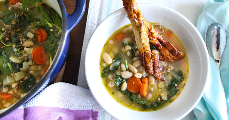 White bean, spinach and bacon soup