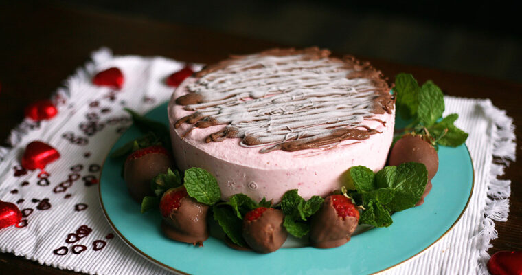 Strawberry cheesecake with an Oreo base